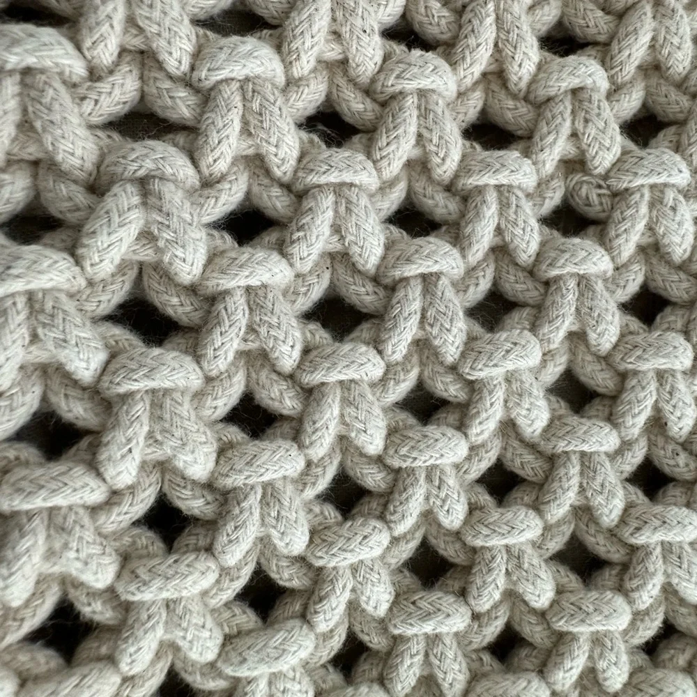 New Macrame zippered clutch with tassel - Picture 3 of 8